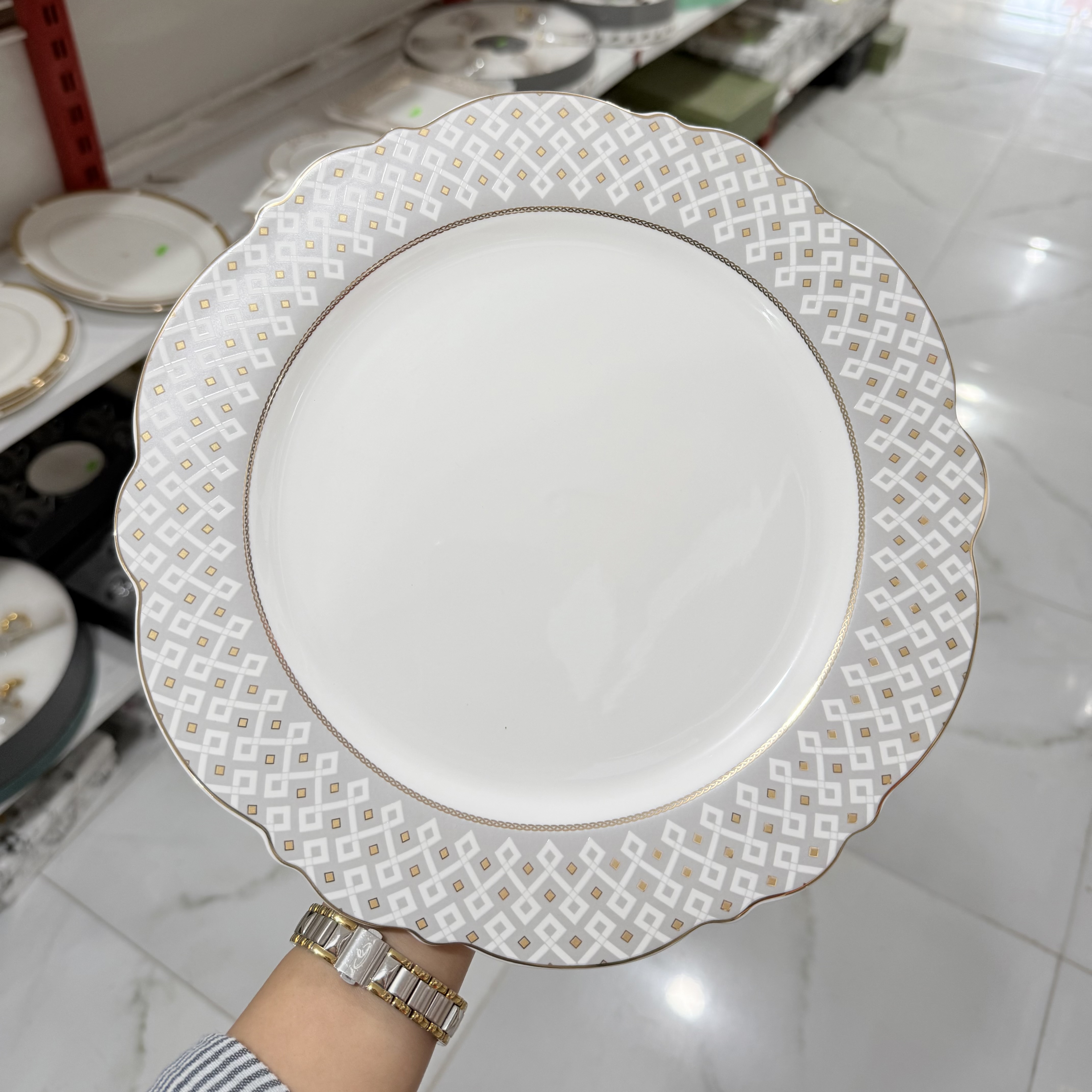 ست بشقاب آنجلا خاکستری شطرنجی