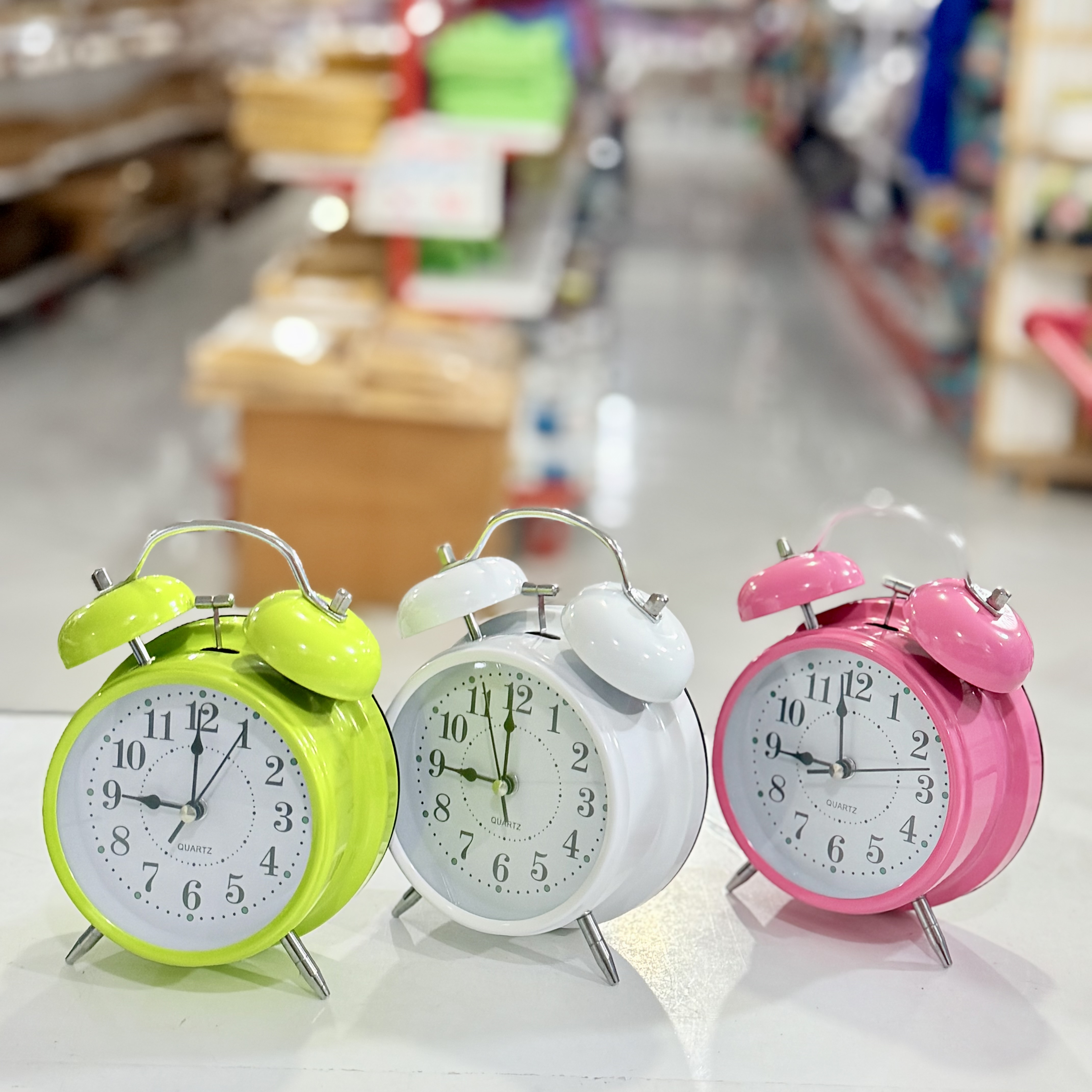 ساعت رومیزی زنگ خور رنگی